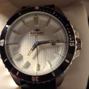 Rotary Men's Quartz Silver Dial Rubber W